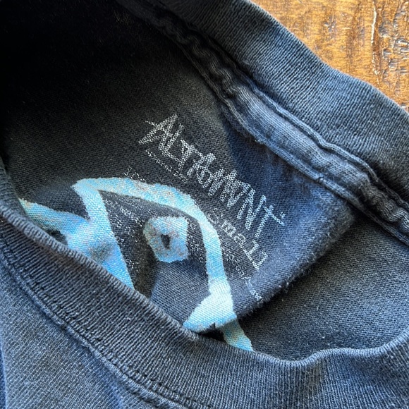 Altamont Gray Top - Picture 3 of 3